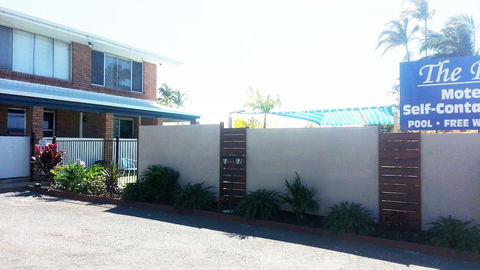 Rover Holiday Units - Kingaroy Accommodation 2