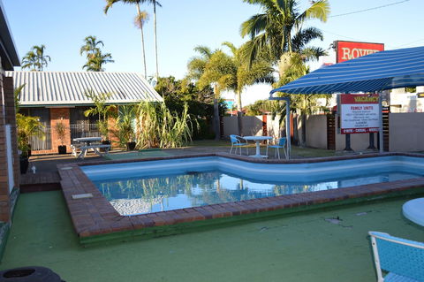 Rover Holiday Units - Kingaroy Accommodation 6