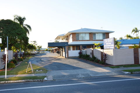 Rover Holiday Units - Kingaroy Accommodation 0