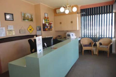 Cobb Inlander Motel - Kingaroy Accommodation 3