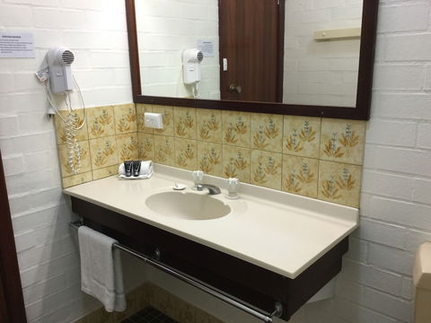 Bayview Motel - Kingaroy Accommodation 4