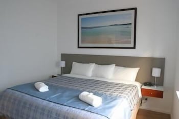 Clearwater Motel Apartments - Kingaroy Accommodation 5