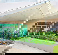 Beachlife Holiday Apartments - Kingaroy Accommodation