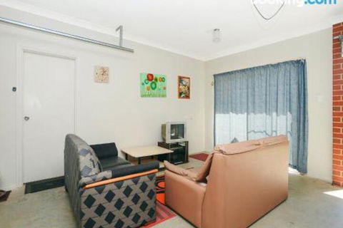 All Seasons Port Elliot Holiday House - Kingaroy Accommodation 2