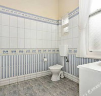 Rose Garden Spacious Family Home Near CBD - Kingaroy Accommodation