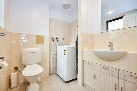 Fremantle Townhouse Unit 5 - Kingaroy Accommodation 6
