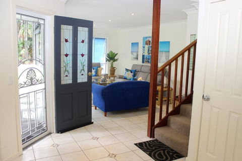 PACIFIC PALMS - Kingaroy Accommodation 4