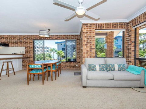 COLUMBIA VIEWS 2 / 9 COLUMBIA CLOSE AIRCON WIFI NETFLIX VIEWS & BOAT PARKING - Kingaroy Accommodation 2