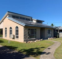 11 Anchovy Street Tin Can Bay Summer Haven coastal retreat - Kingaroy Accommodation