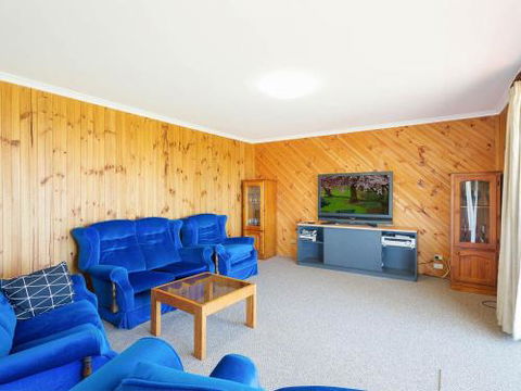 Williams Wonder Large Beach House - Kingaroy Accommodation 1
