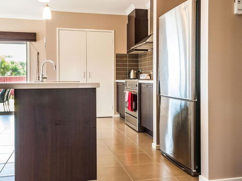 Valencia - Kingaroy Accommodation 5