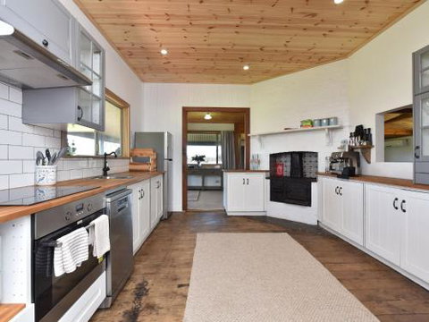 Soldiers Cottage Picturebook Vineyard Home - Kingaroy Accommodation 1