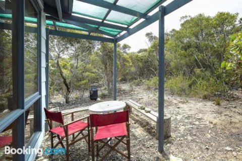 Honeyeaters Hideaway In Vivonne Bay - Kingaroy Accommodation 0