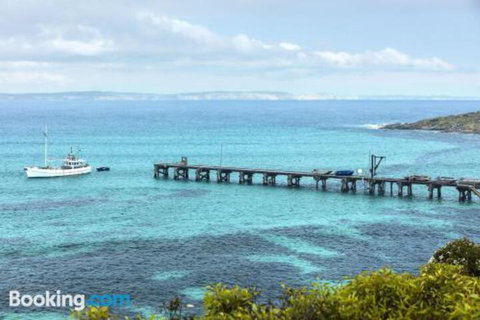 Honeyeaters Hideaway In Vivonne Bay - Kingaroy Accommodation 3