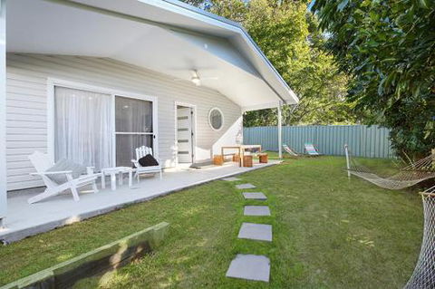 Salty Kisses Holiday House - Kingaroy Accommodation 0