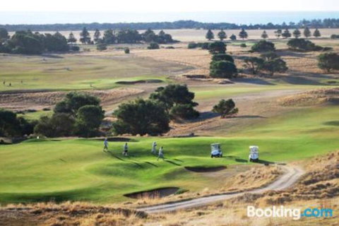 Eagles Nest - Kingaroy Accommodation 3