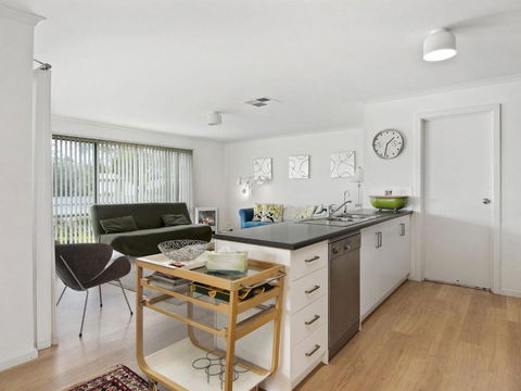 Beach Fun 11 Broadbeach Drive - Kingaroy Accommodation 1