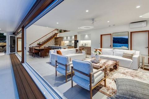 Lotus House On Hamilton Island - Kingaroy Accommodation 4