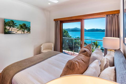 Lotus House On Hamilton Island - Kingaroy Accommodation 3