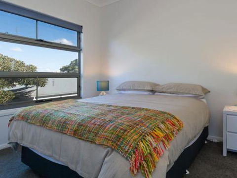 COASTLINE Boat Harbour Gerringong 4pm Check Out Sundays - Kingaroy Accommodation 5