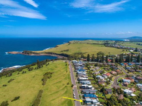 TASMAN DRIVE Gerringong 4pm Check Out Sundays - Kingaroy Accommodation 1