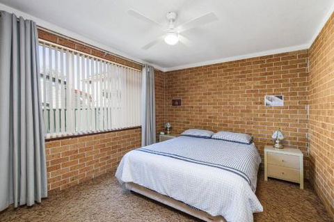 6 Of 12 To 14 Crisallen Street Port Macquarie - Kingaroy Accommodation 4