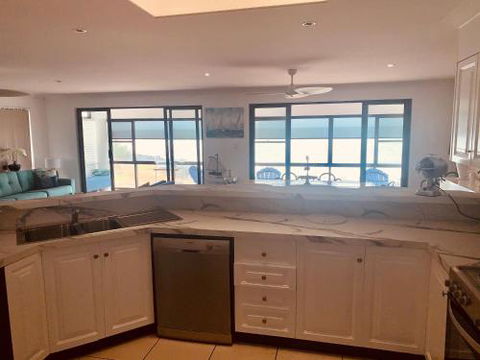 Breakaway At Bargara - Kingaroy Accommodation 6