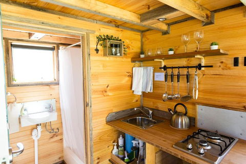 Ardingly Tiny House - Kingaroy Accommodation 1
