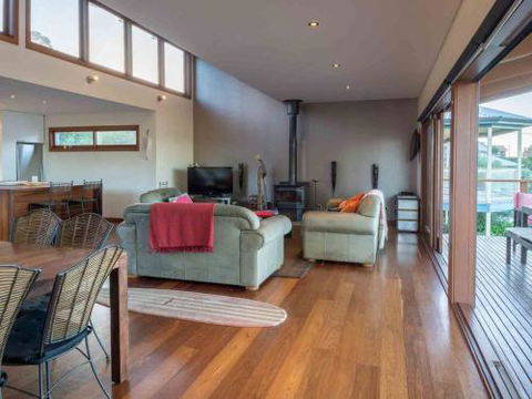CARMELONE Gerroa 4pm Check Out On Sundays - Kingaroy Accommodation 6