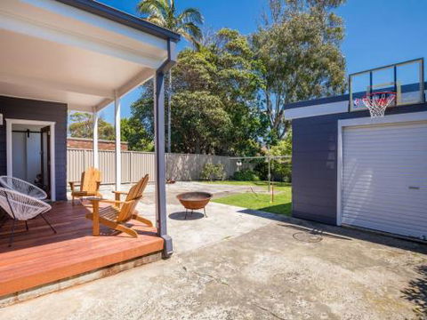 SPINDRIFT Kiama & Surrounds 4pm Check Out Sundays - Kingaroy Accommodation 1