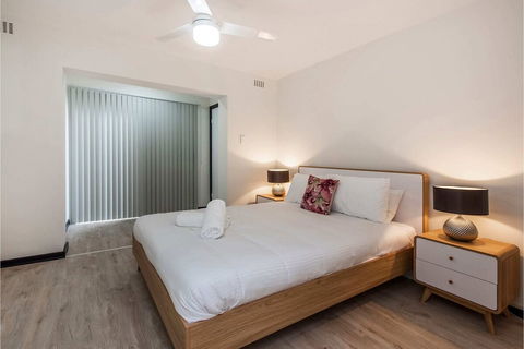 Convenient 1BR Apartment Close To Foreshore & Cbd - Kingaroy Accommodation 6