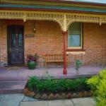 Avoca House Circa 1900 Gorgeous Federation Home - Kingaroy Accommodation 0