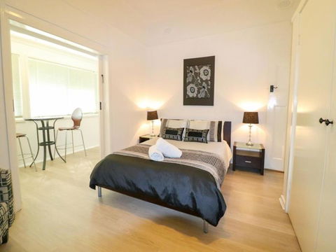 Waterside Retreat - Kingaroy Accommodation 4