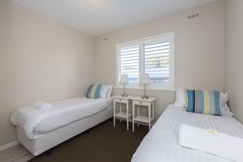 Cottesloe Azura Apartment - Kingaroy Accommodation 1