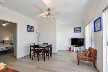 Renovated Apartment With Pool - Kingaroy Accommodation 4