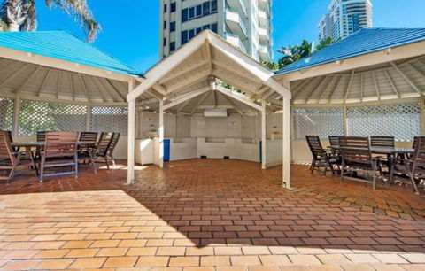 Absolute Beachfront With Views 2BR Apt - Kingaroy Accommodation 0