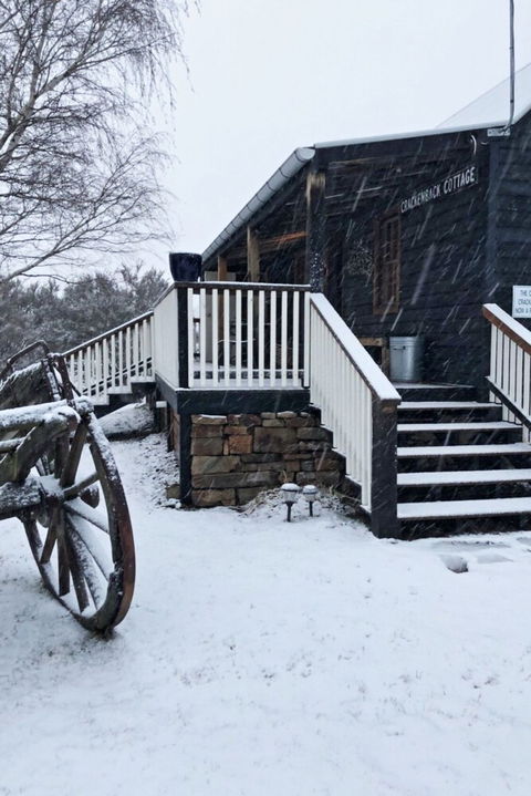Crackenback Cottage 1884 - Kingaroy Accommodation 6