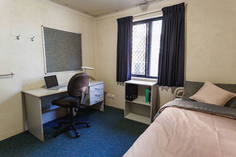 Guild House - Kingaroy Accommodation 2