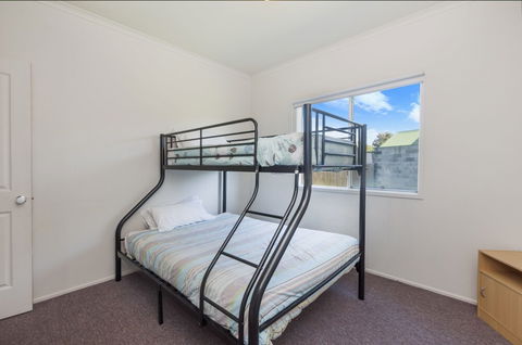Julieanne - Kingaroy Accommodation 2