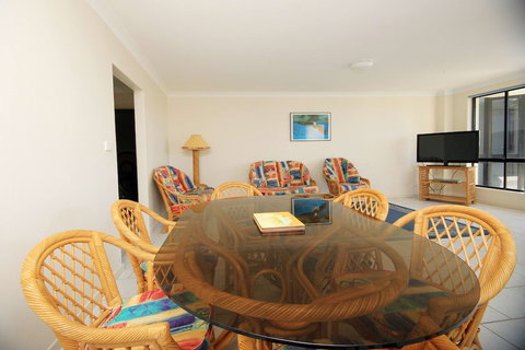 Hi Surf Unit 1 - Kingaroy Accommodation 6