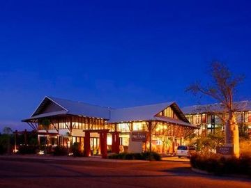 Pinctada Cable Beach - Kingaroy Accommodation 0