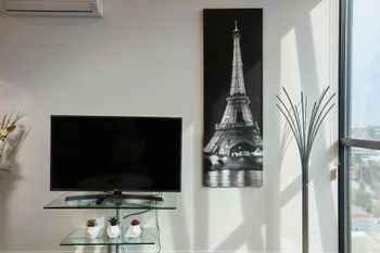 Stunning Harbour & City View Loft - Kingaroy Accommodation 5