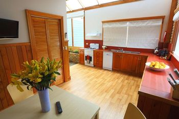 At The Beach Stanley - Kingaroy Accommodation 2