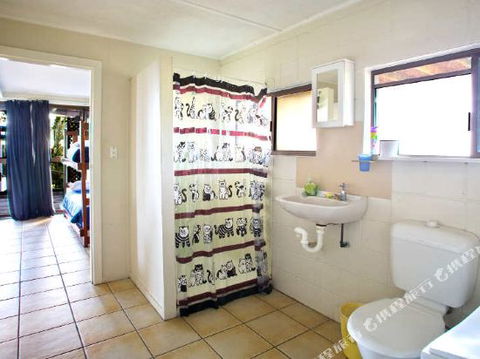 1770 Beach Accommodation Elliot Lodge - Kingaroy Accommodation 1
