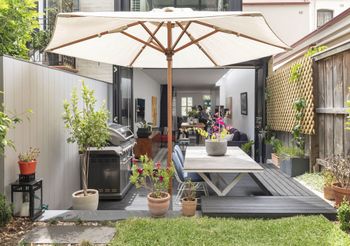 Stunning Executive Home In Glebe - Kingaroy Accommodation 2