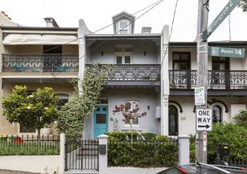 Stunning Executive Home In Glebe - Kingaroy Accommodation 6