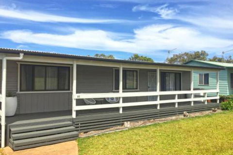 The Relax Shack At Culburra Beach Sleeps 7 - Kingaroy Accommodation 0