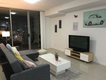 Chic & Cosy Apartment Near Airport & CBD - Kingaroy Accommodation 0
