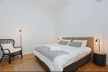 Spacious One Bedroom Heart Of Potts Point H333 - Kingaroy Accommodation 4