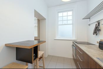 Spacious One Bedroom Heart Of Potts Point H333 - Kingaroy Accommodation 1